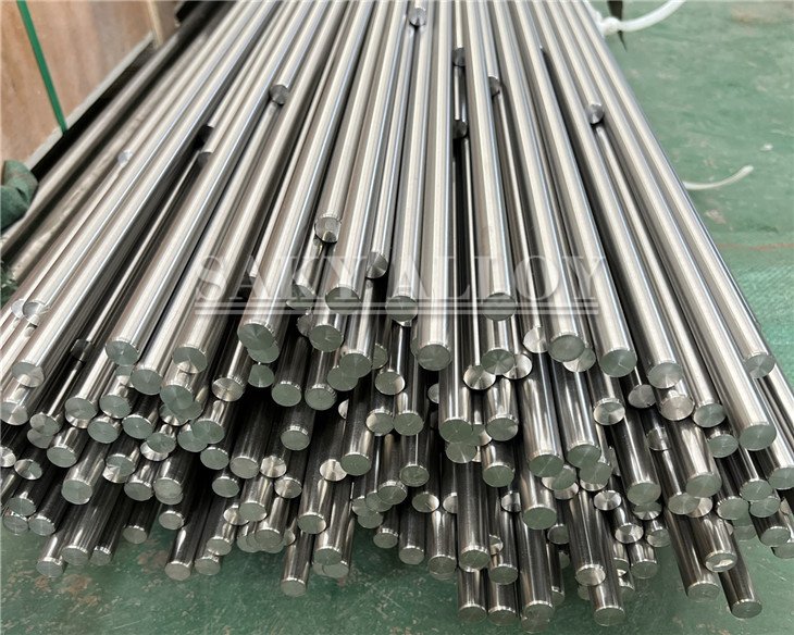 What are the applications of titanium rods?